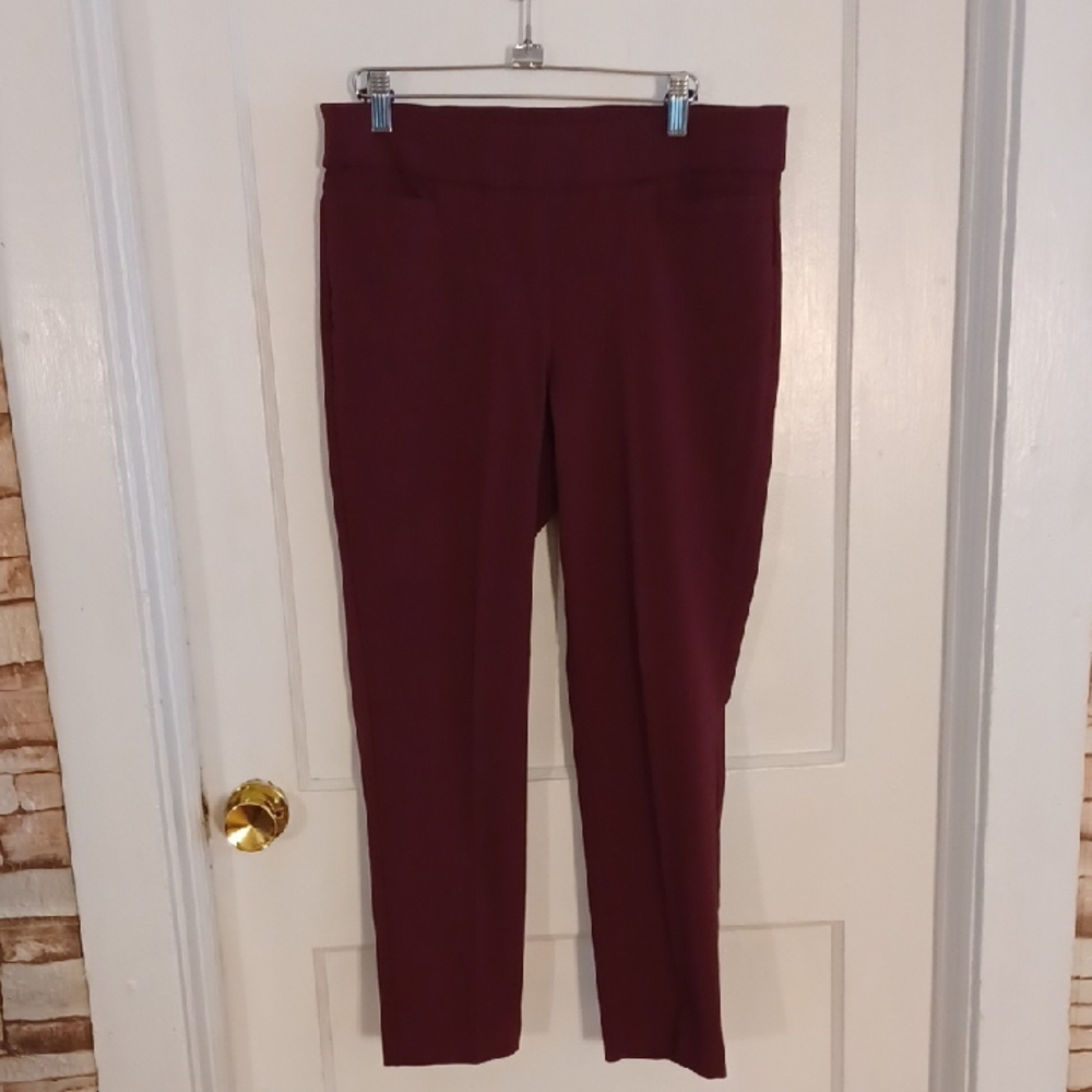 Women's Burgundy Pull On Pants Womes Size 12P Tummy Control